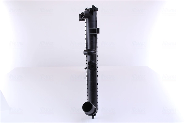 NISSENS 61303 Radiator, engine cooling