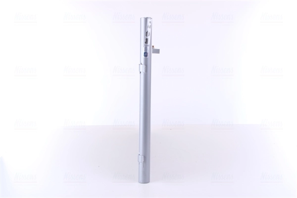 Condenser, air conditioning ** FIRST FIT ** 940398