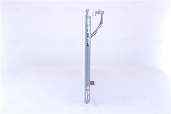 Condenser, air conditioning ** FIRST FIT ** 940244