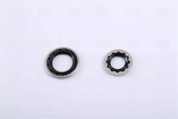 Condenser, air conditioning ** FIRST FIT ** 940568