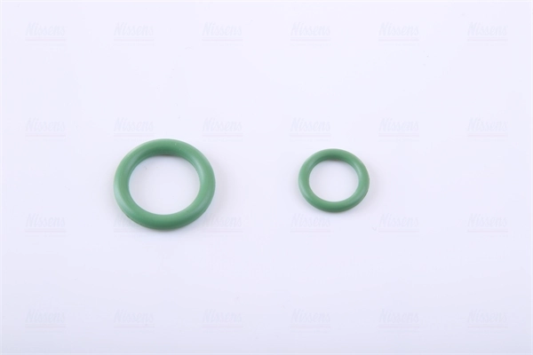 Condenser, air conditioning ** FIRST FIT ** 940032