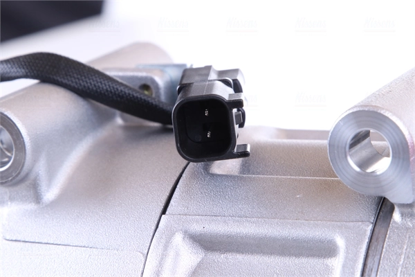 Compressor, air conditioning ** FIRST FIT ** 890040