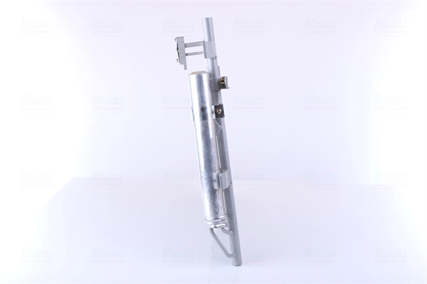 Condenser, air conditioning ** FIRST FIT ** 940406