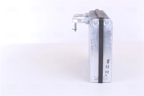 NISSENS 92296 Evaporator, air conditioning