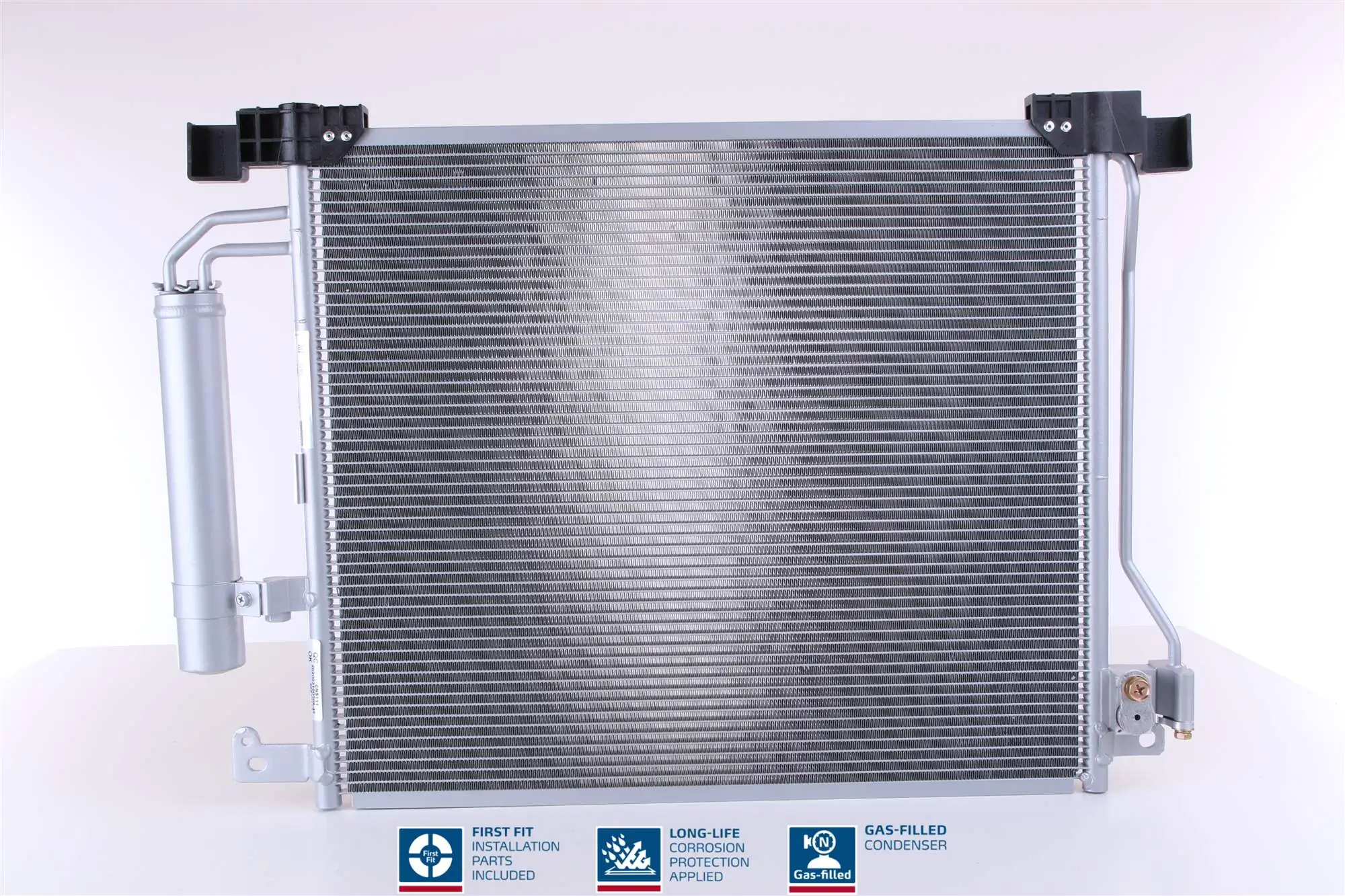 Condenser, air conditioning ** FIRST FIT ** 940555