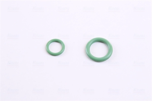 Condenser, air conditioning ** FIRST FIT ** 940747