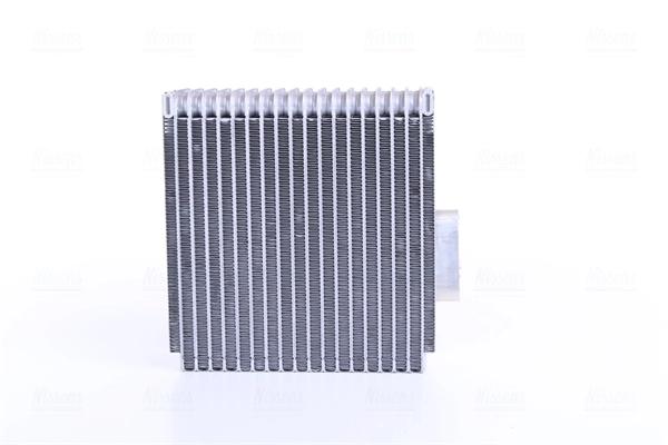 NISSENS 92204 Evaporator, air conditioning