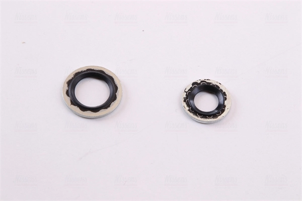 Condenser, air conditioning ** FIRST FIT ** 940395