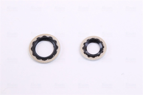 Condenser, air conditioning ** FIRST FIT ** 940156