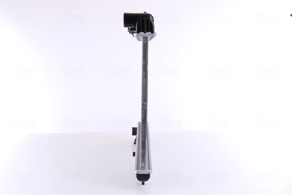 NISSENS 67715 Radiator, engine cooling