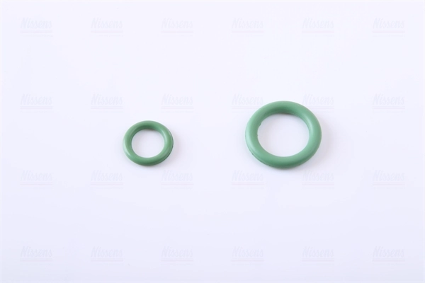 Condenser, air conditioning ** FIRST FIT ** 940692