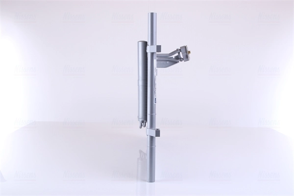 Condenser, air conditioning ** FIRST FIT ** 940148