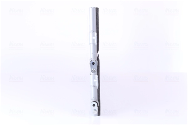 Condenser, air conditioning ** FIRST FIT ** 940686