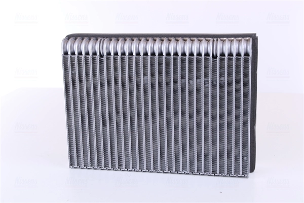 NISSENS 92296 Evaporator, air conditioning