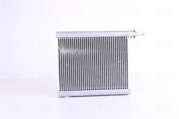 NISSENS 92352 Evaporator, air conditioning