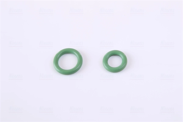 Condenser, air conditioning ** FIRST FIT ** 940097