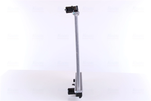 NISSENS 67100 Radiator, engine cooling