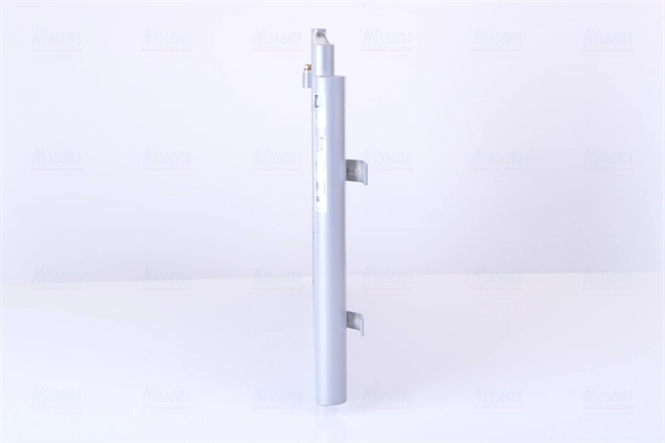 Condenser, air conditioning ** FIRST FIT ** 940592