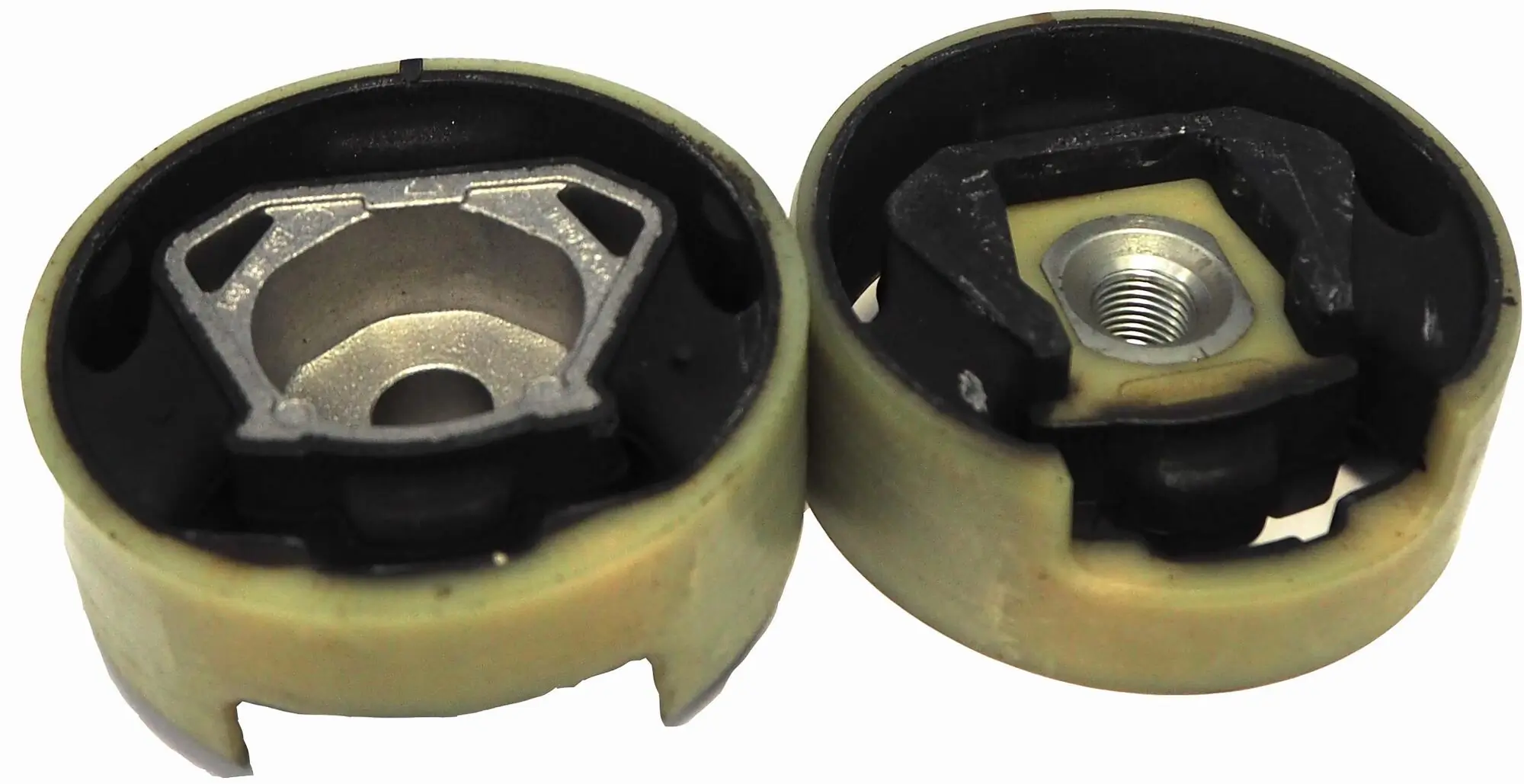 Bushing, axle cross member 49478421