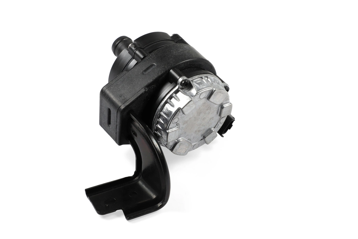 Auxiliary Water Pump (cooling water circuit) AP8365