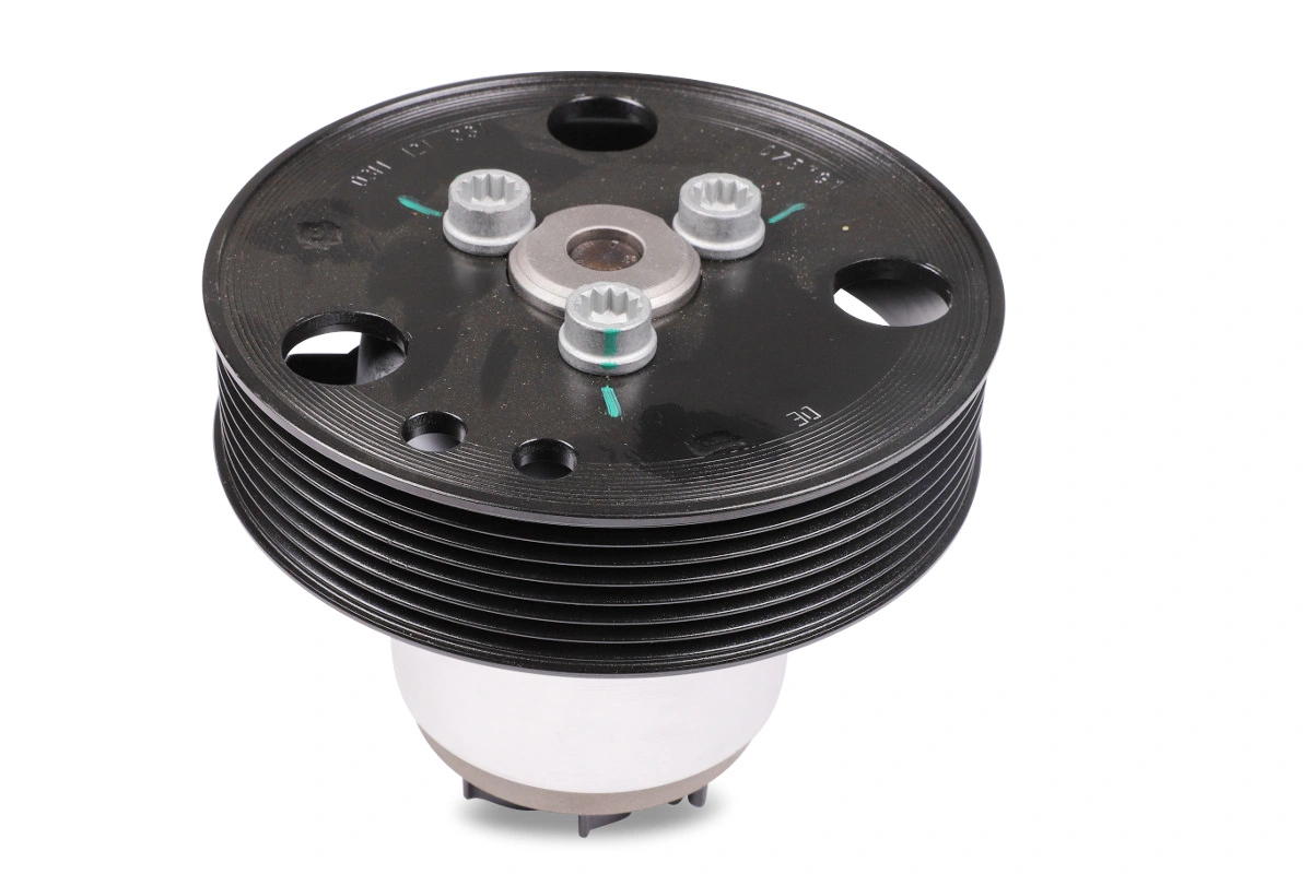 Water Pump, engine cooling P693M