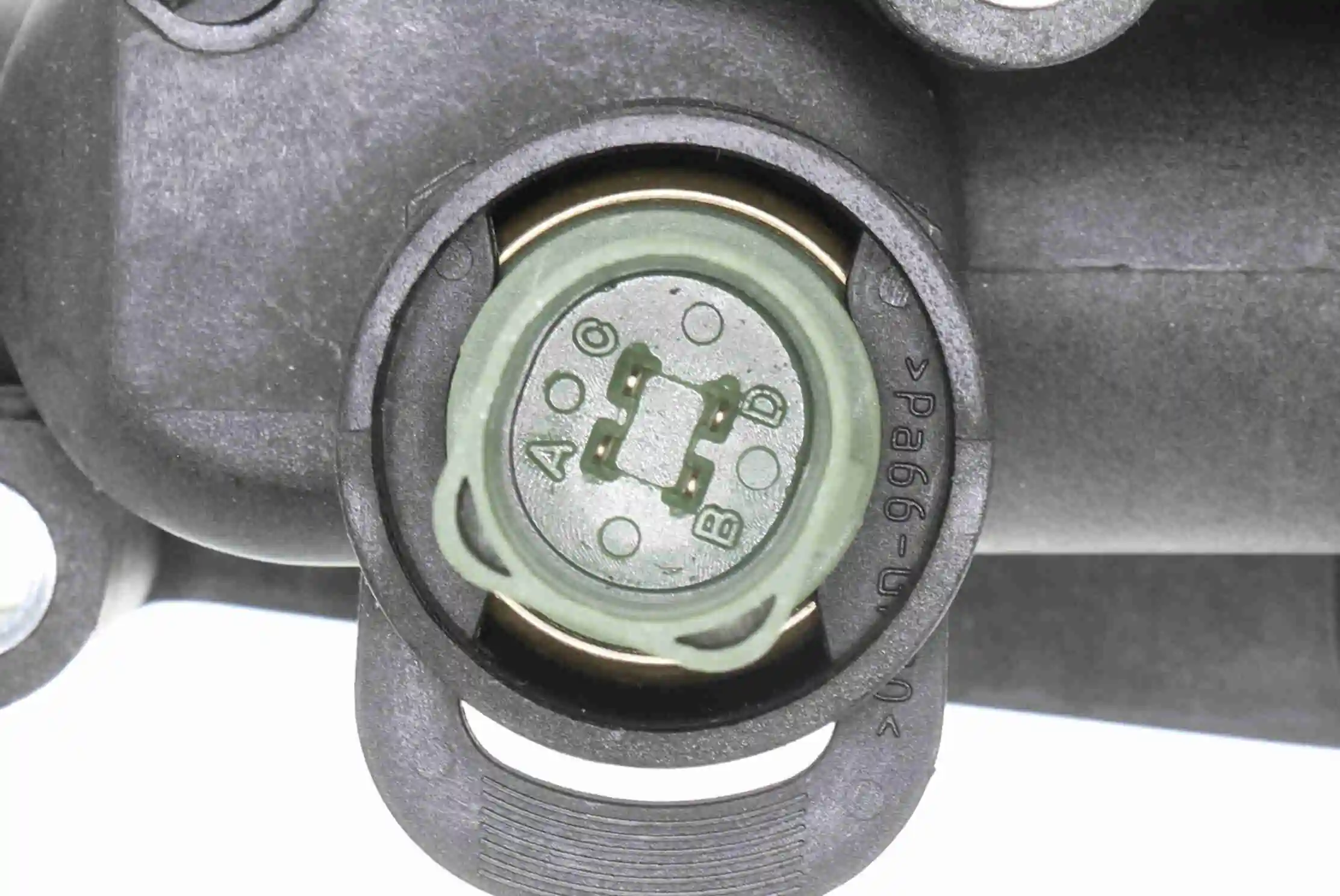 节温器罩 Original VEMO Quality V15-99-1908-1