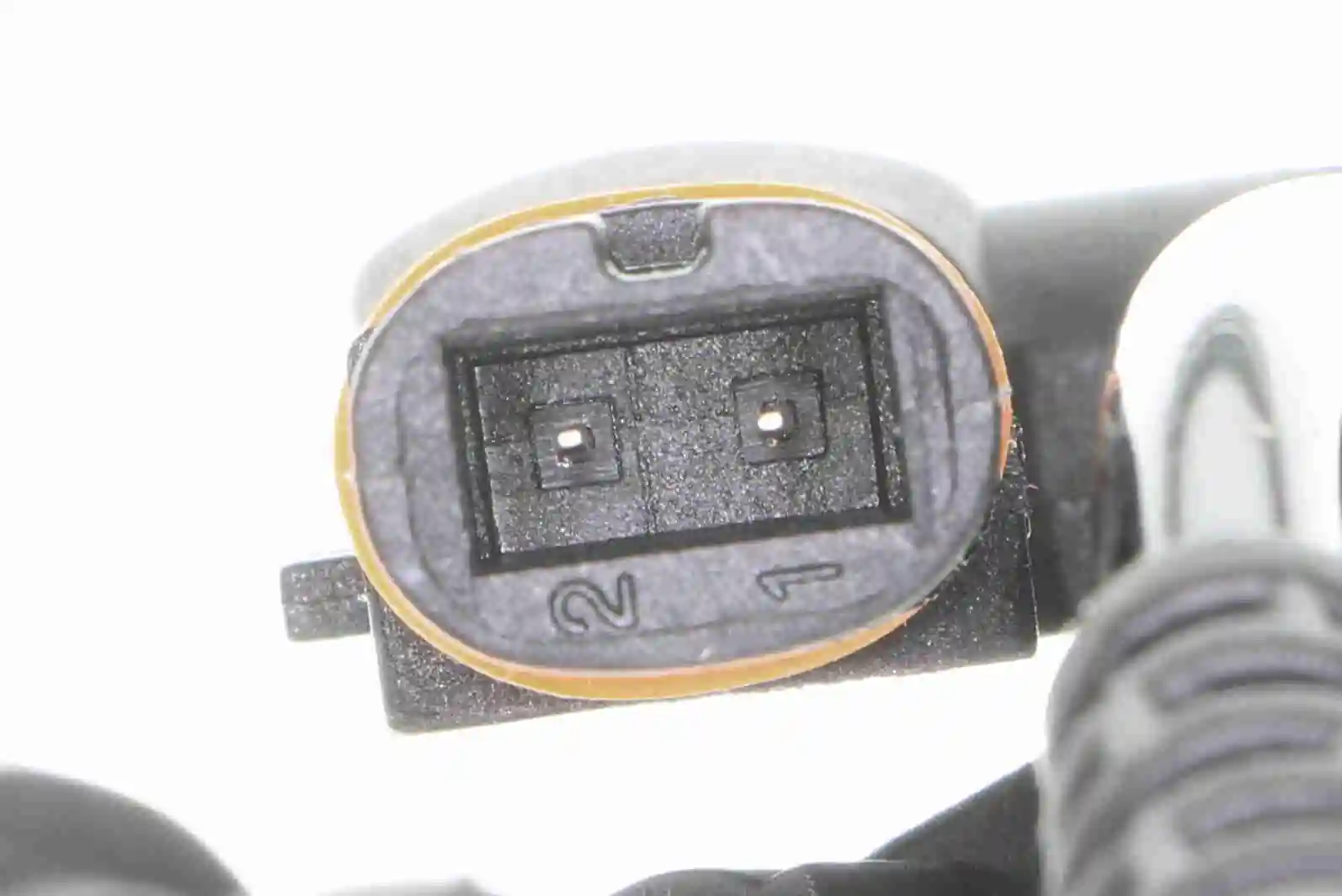 Sensor, wheel speed Original VEMO Quality V30-72-0145