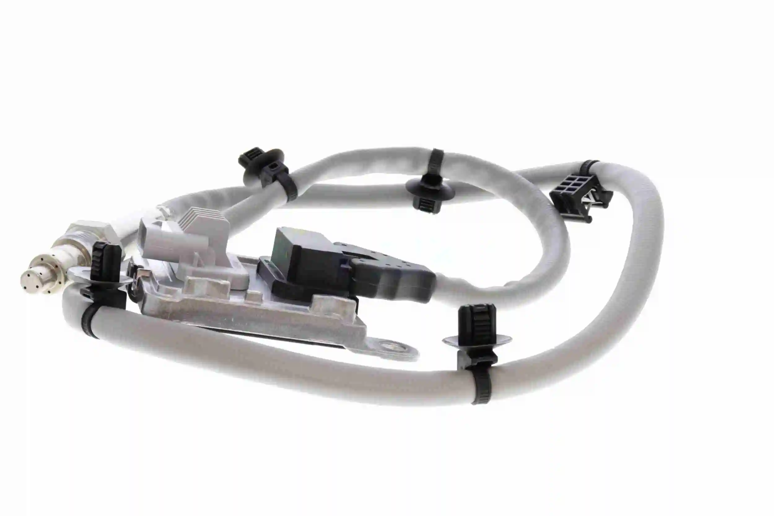 NOx Sensor, urea injection Original VEMO Quality V46-72-0303