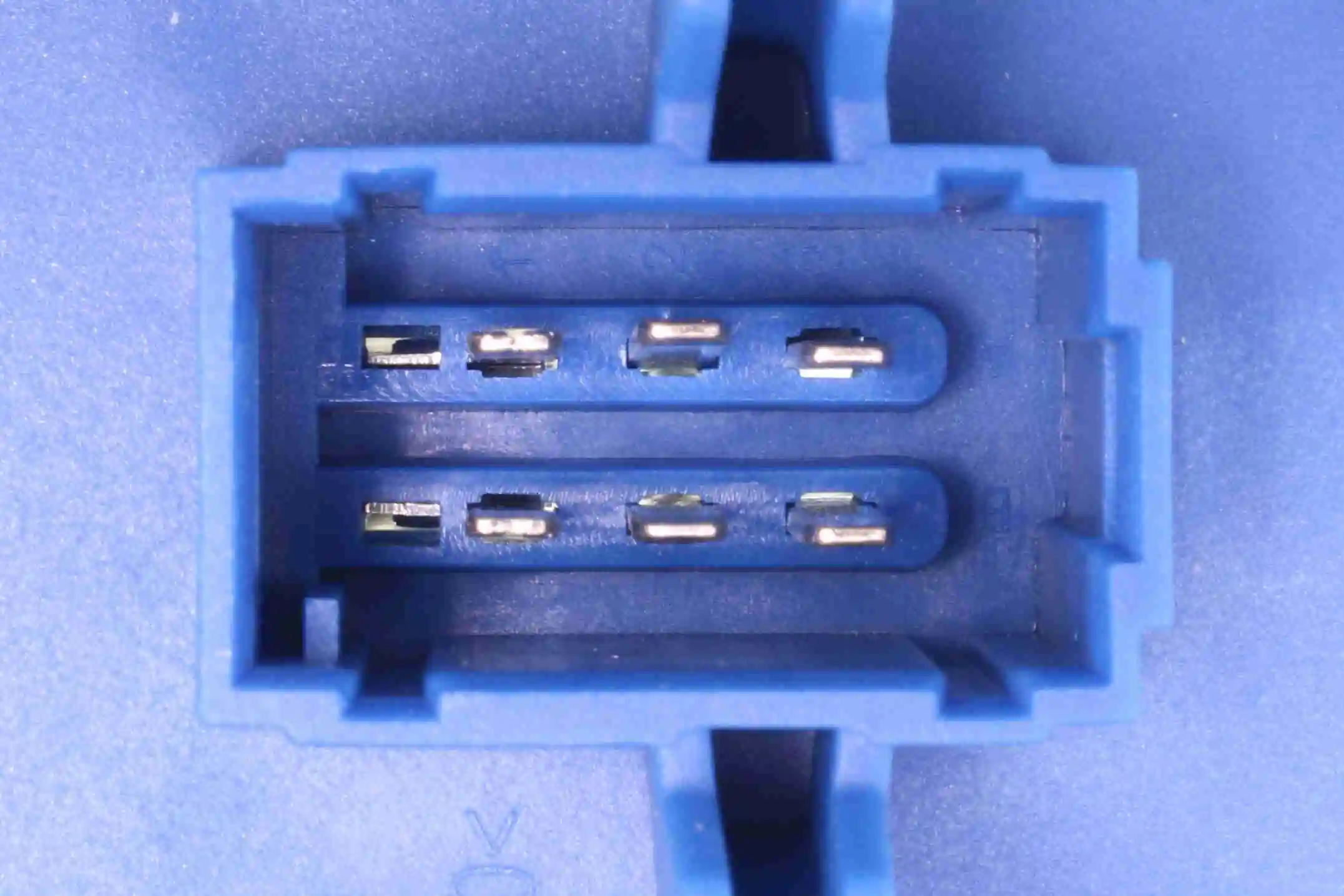 Regulator, interior blower Original VEMO Quality V10-79-0029