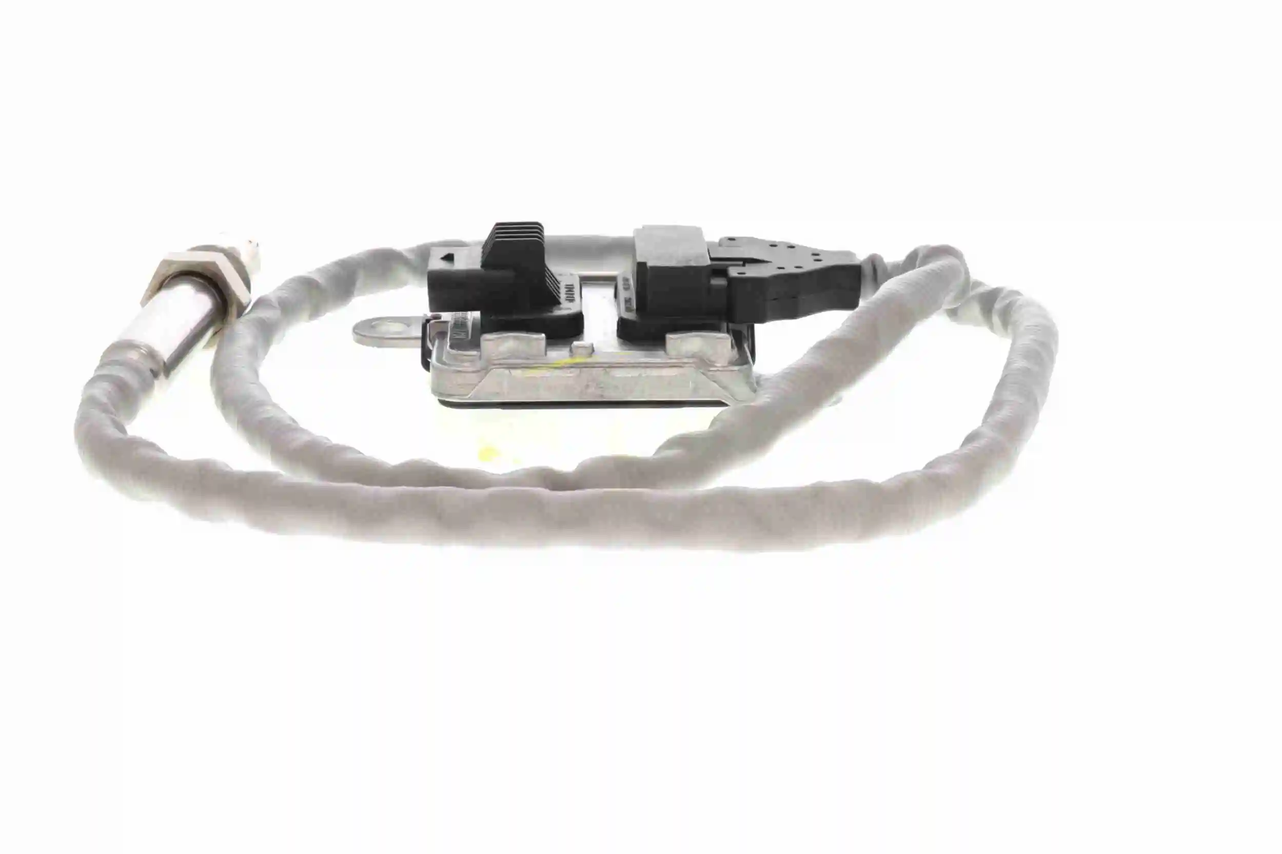 NOx Sensor, urea injection Original VEMO Quality V10-72-0167