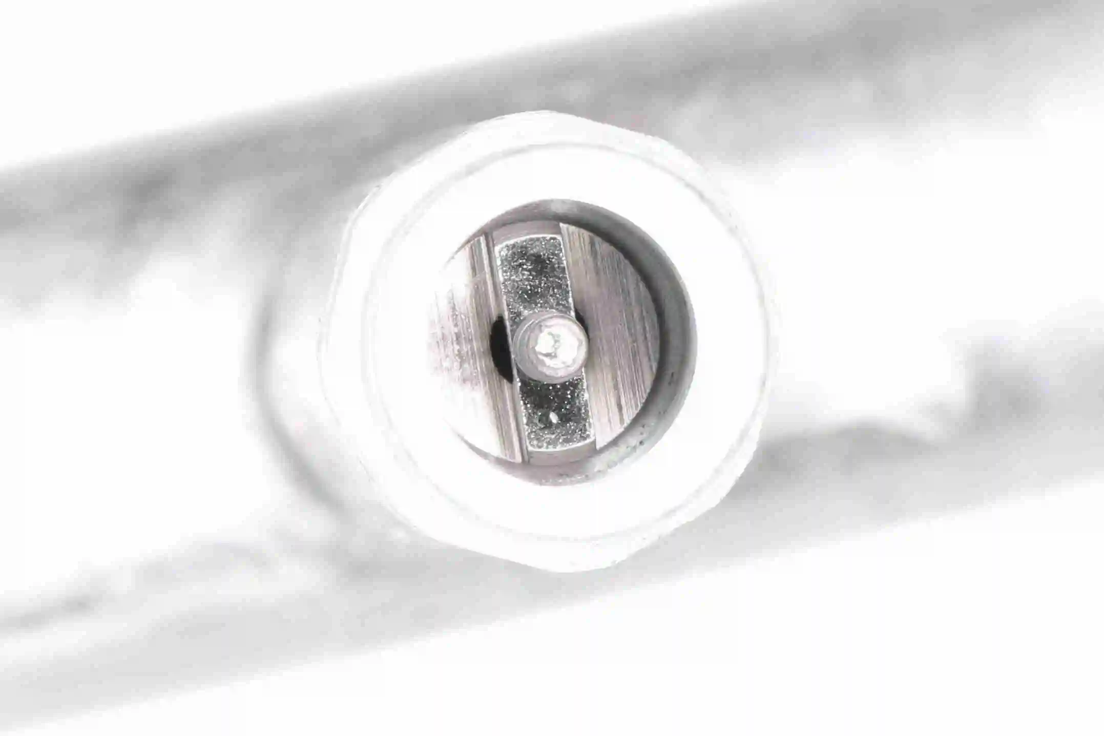 High Pressure Line, air conditioning Original VEMO Quality V15-20-0004