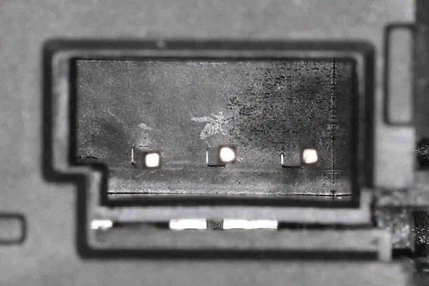 Actuator, headlight levelling Original VEMO Quality V10-77-0018-1