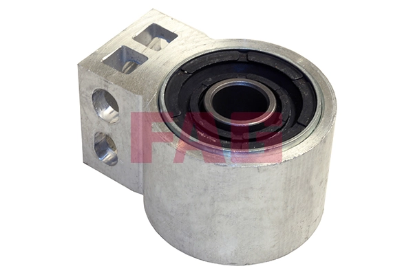 Mounting, control/trailing arm 829 0332 10