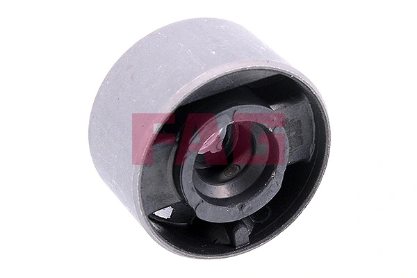 Mounting, control/trailing arm 829 0008 10