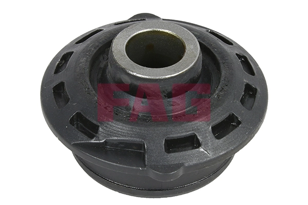 Mounting, control/trailing arm 829 0351 10