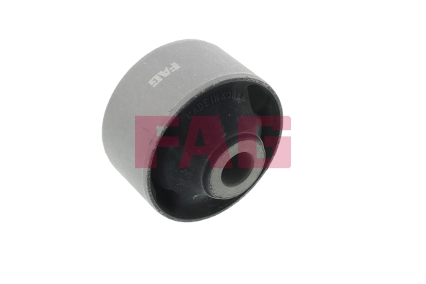 Mounting, control/trailing arm 829 0366 10