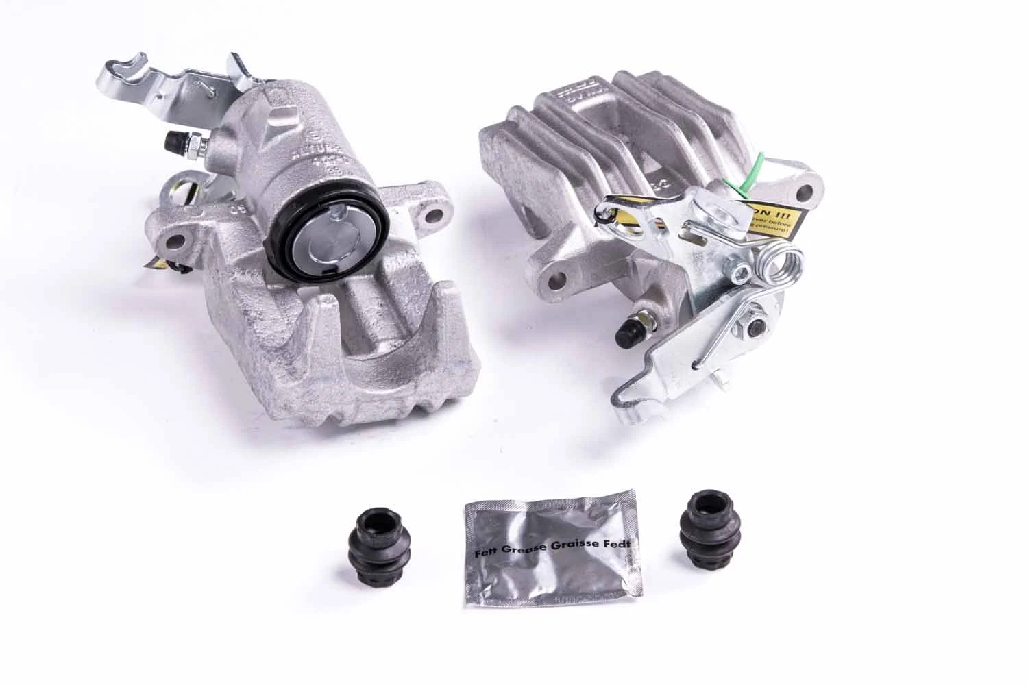 ブレーキ・キャリパー 8AC 355 383-731