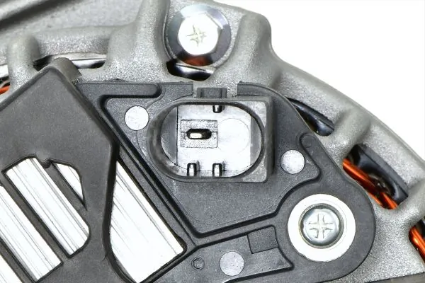 Alternator 8EL 011 713-921