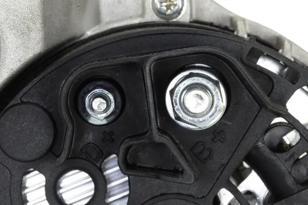 Alternator 8EL 011 713-481