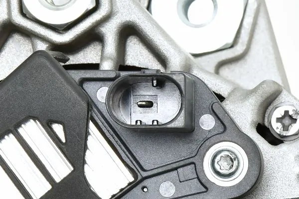 Alternator 8EL 011 713-771