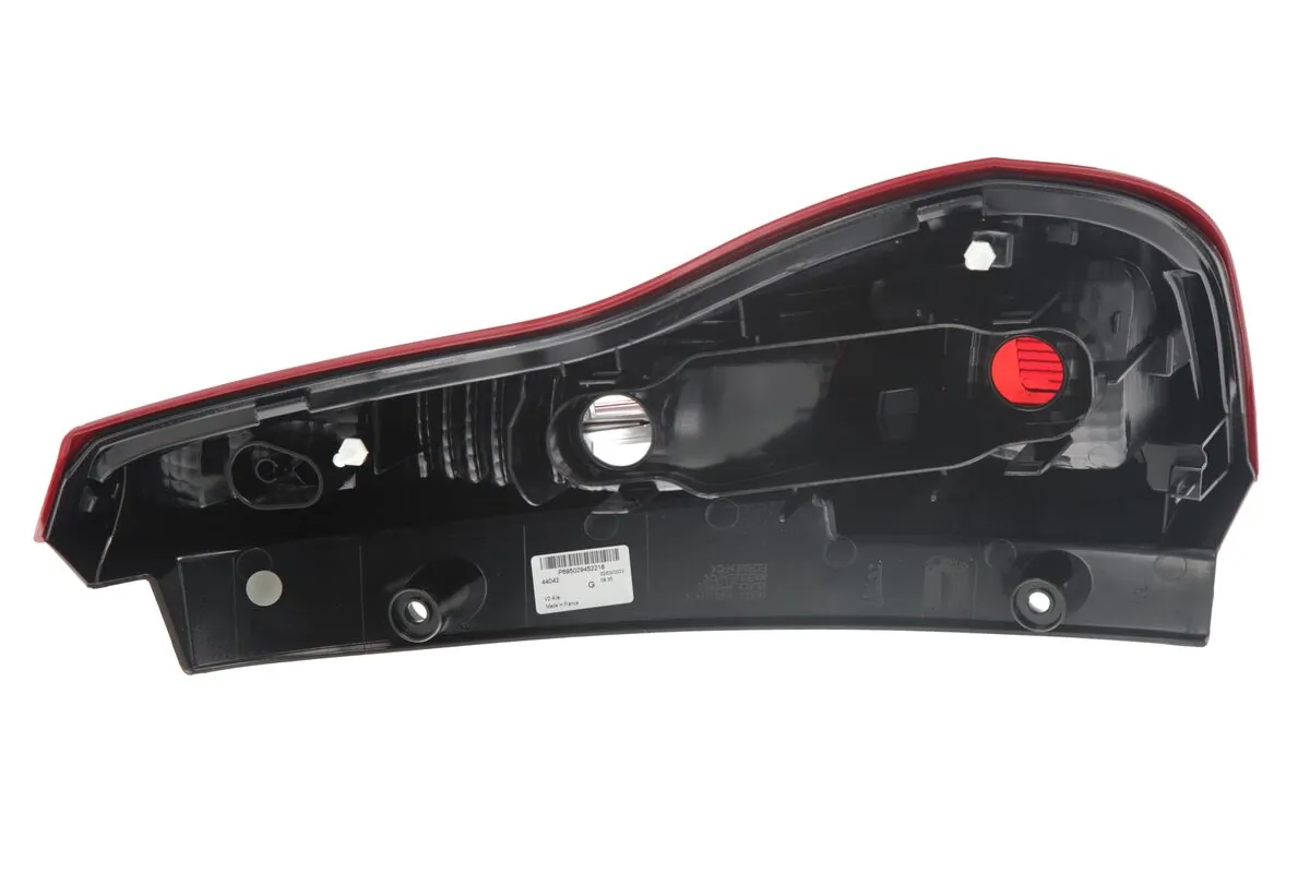 Tail Light Assembly ORIGINAL PART 044042