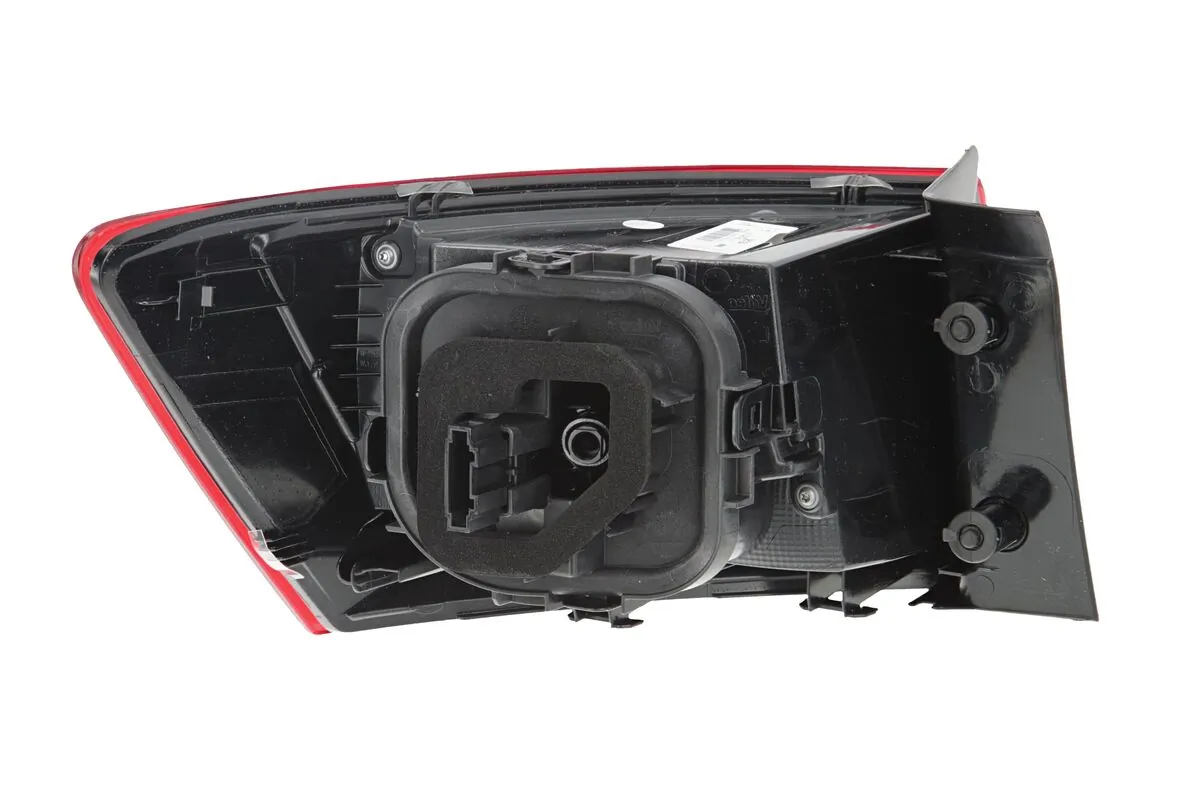 Tail Light Assembly 048751