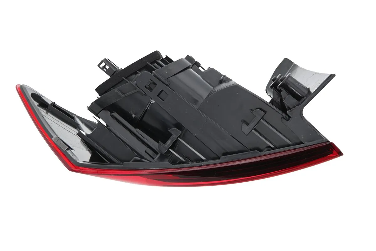 Tail Light Assembly 048751