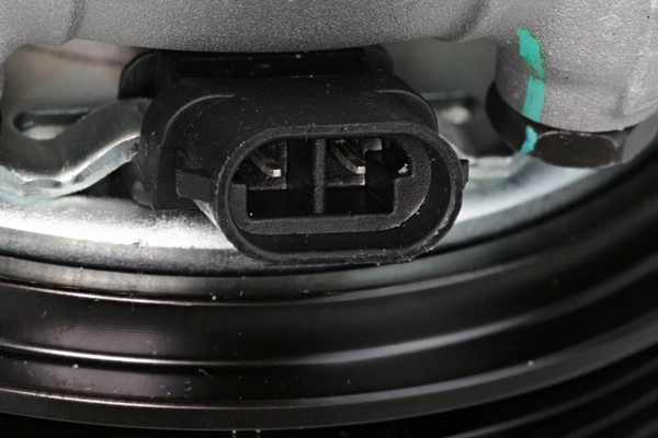 Compressor, air conditioning VALEO CORE-FLEX 699361