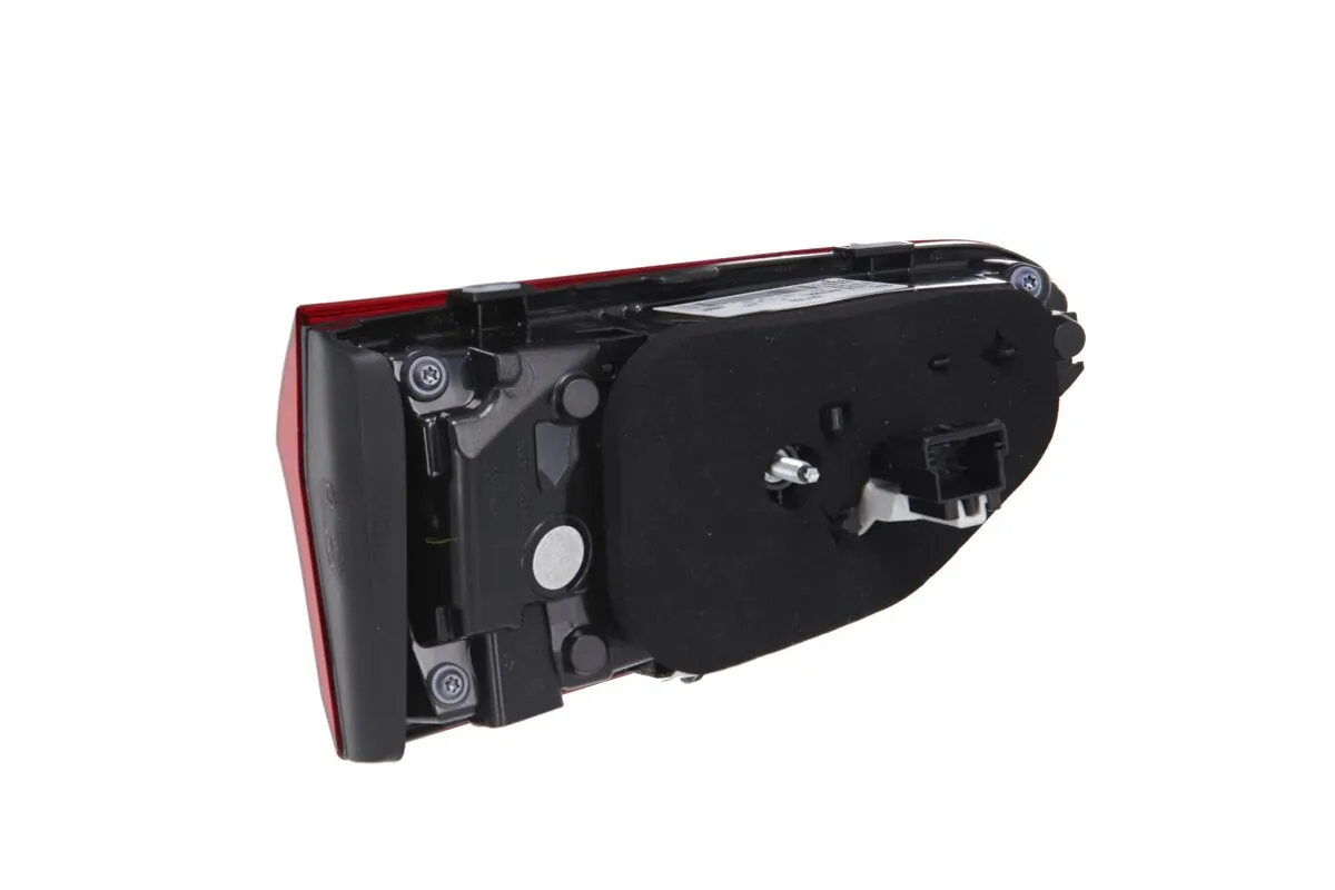 Tail Light Assembly 048747