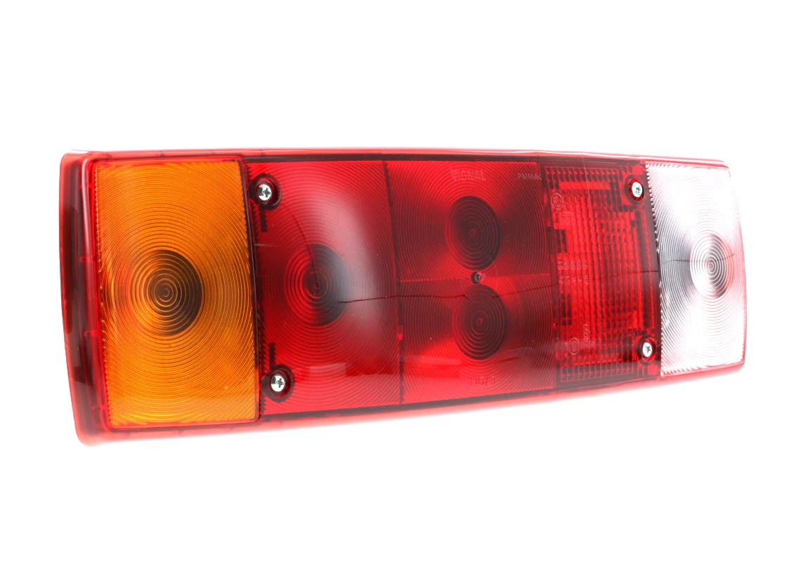 Tail Light Assembly LC4 Left/Right 141000