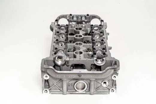Cylinder Head 910570