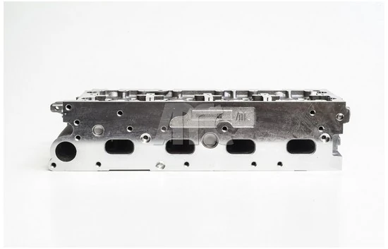 Cylinder Head 908736