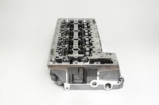 Cylinder Head 910646