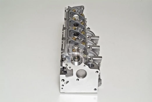 Cylinder Head 908568